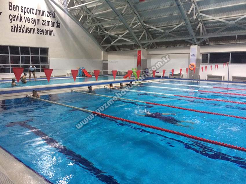 Mustafa Kemal Atatürk Yarı Olimpik Yüzme Havuzu